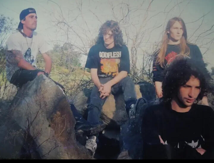 New Zealand grindchore was starting in the 90's. While in American you had bands like Repulsion making an explosion, in the UK, Napalm Death were getting big, especially after getting airplay from famous British DJ John Peel. Sinfeeder, one of the original